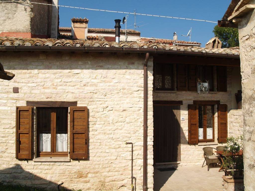 Casa indipendente a Cagli - Foto 3