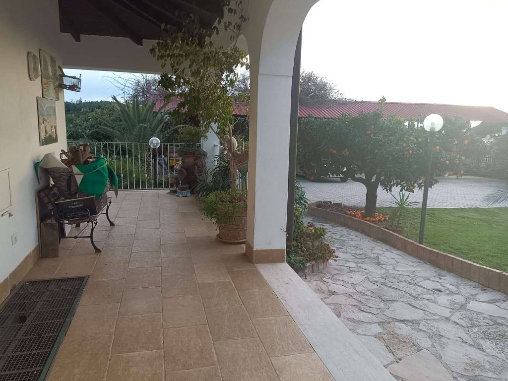 Villa a Torre del greco in via Pagliarelle - Foto 1