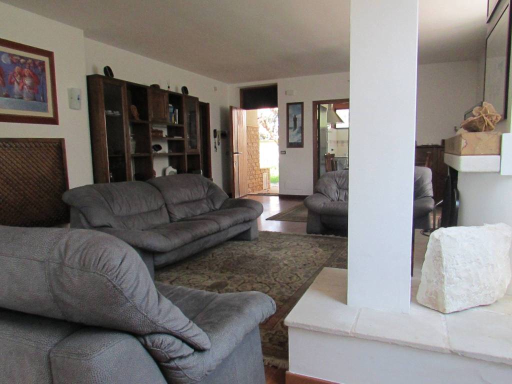 Villa a Noicattaro in Via delle Rose - Foto 2