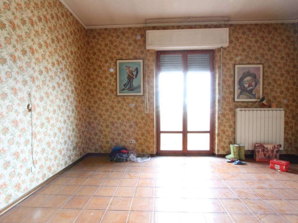 Appartamento a Folignano in Via Alessandria - Foto 4
