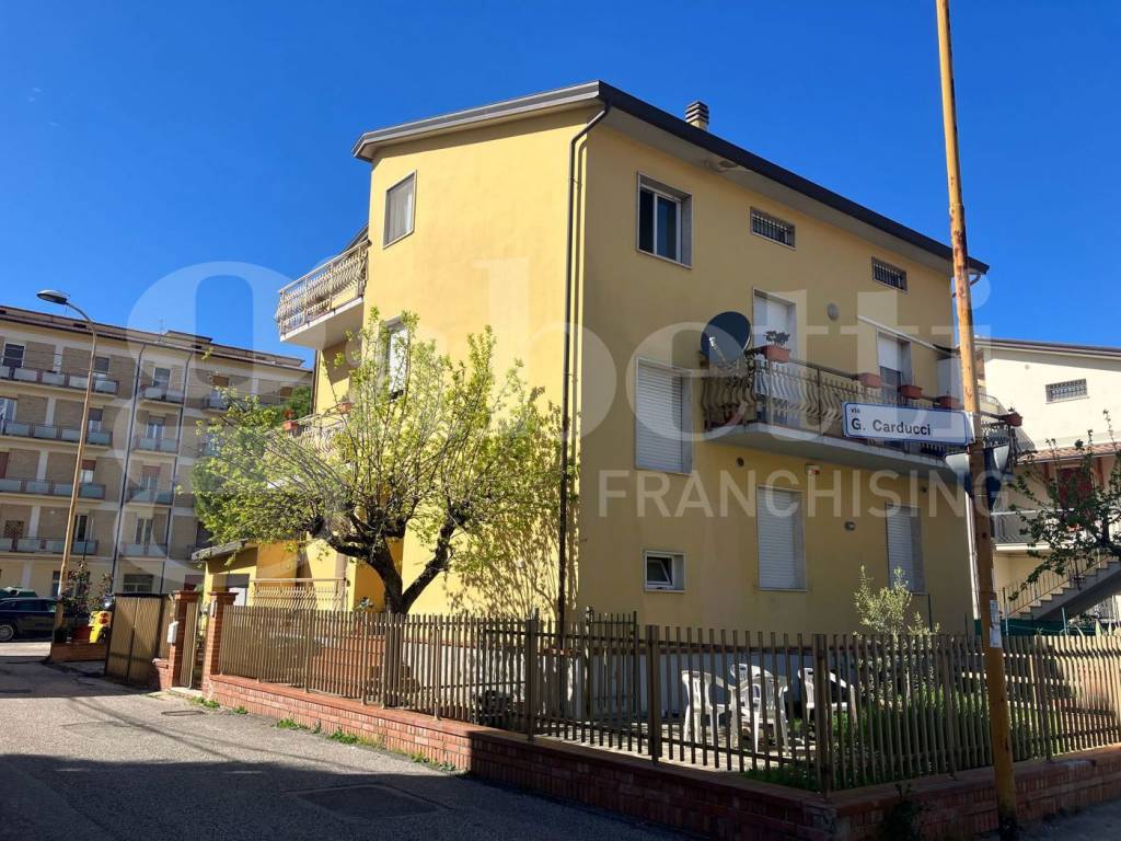 Appartamento a Bastia umbra in VIA FILIPPO TURATI, 8 - Foto 3