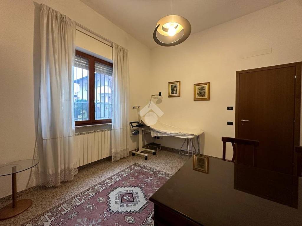 Immobile a Novara in appartamento via pietro custodi, 31 - Foto 2