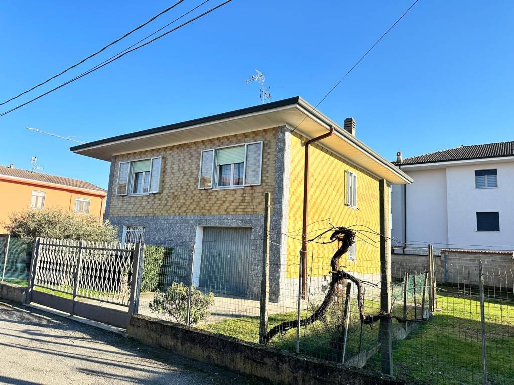 Villa a Cameri - Foto 3