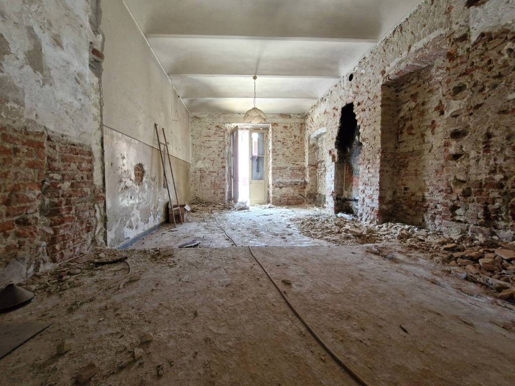 Casa indipendente a Canale in Via Torino, 144 - Foto 2
