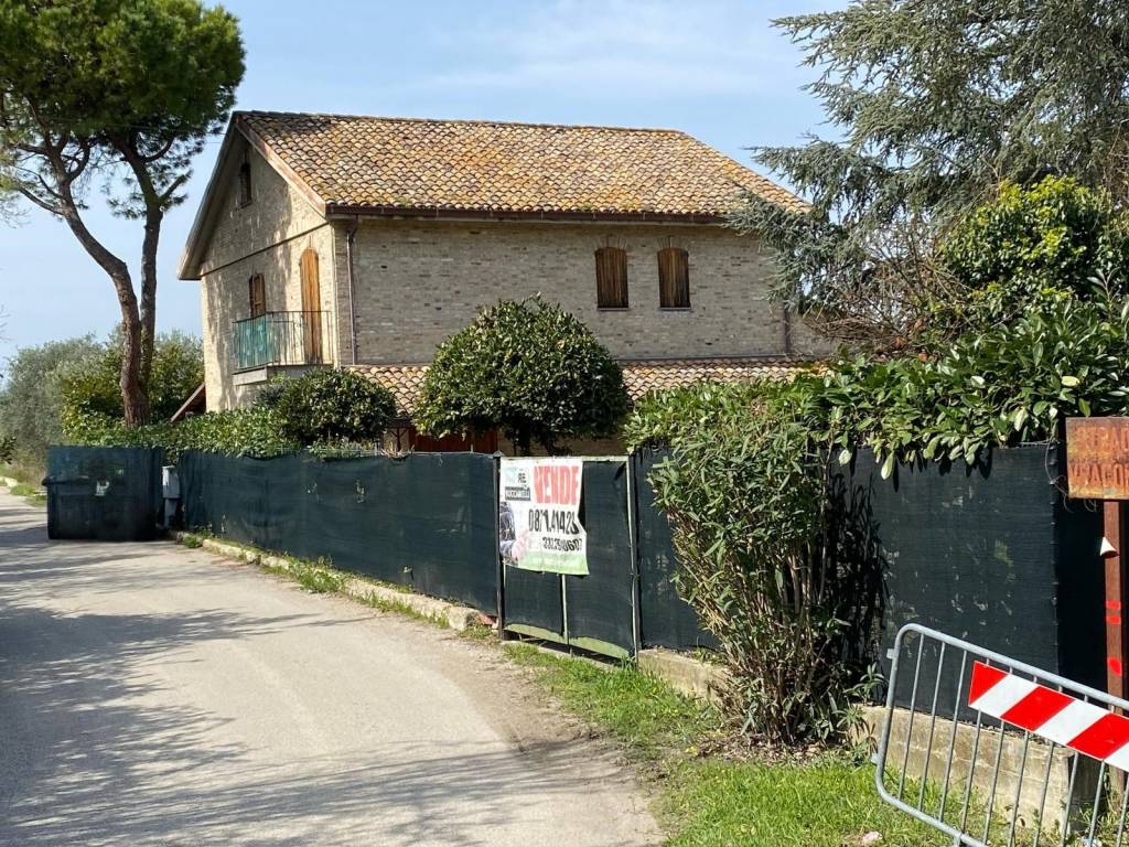 Villa a Chieti in Strada Fosso Paradiso - Foto 2