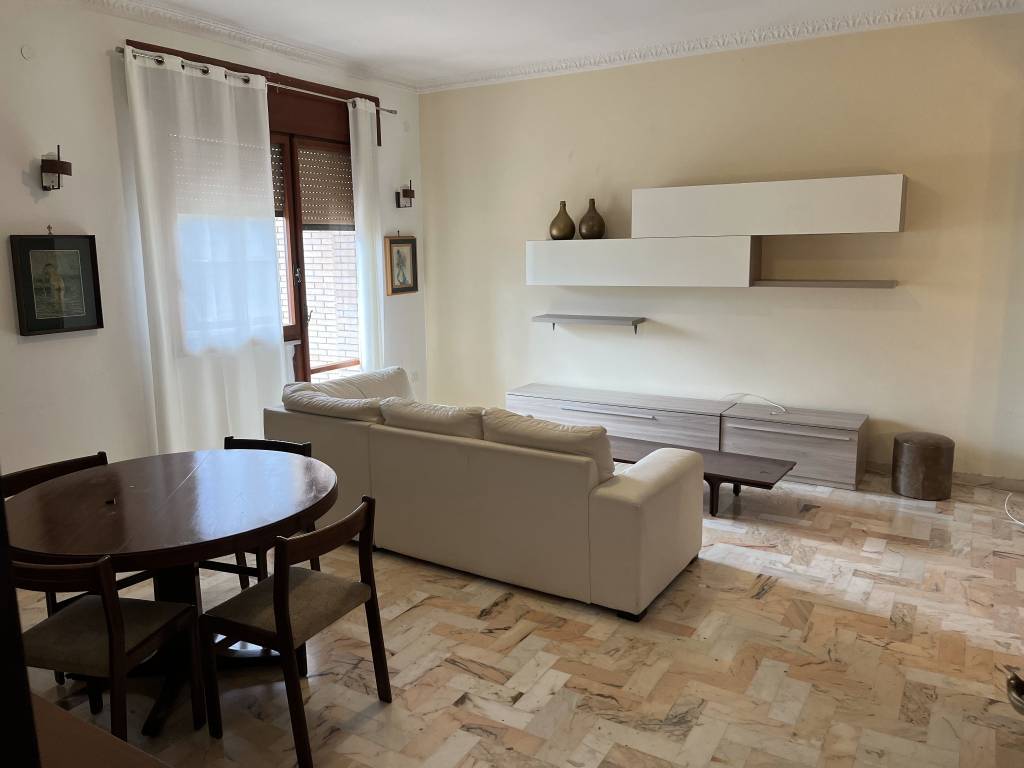 Appartamento a Avellino in Via Benito Maffei - Foto 4