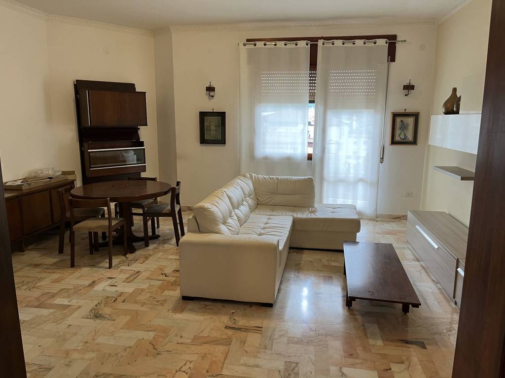 Appartamento a Avellino in Via Benito Maffei - Foto 5