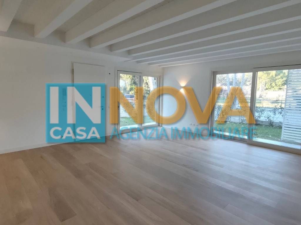 Villa a Mogliano veneto in Via Ronzinella - Foto 4