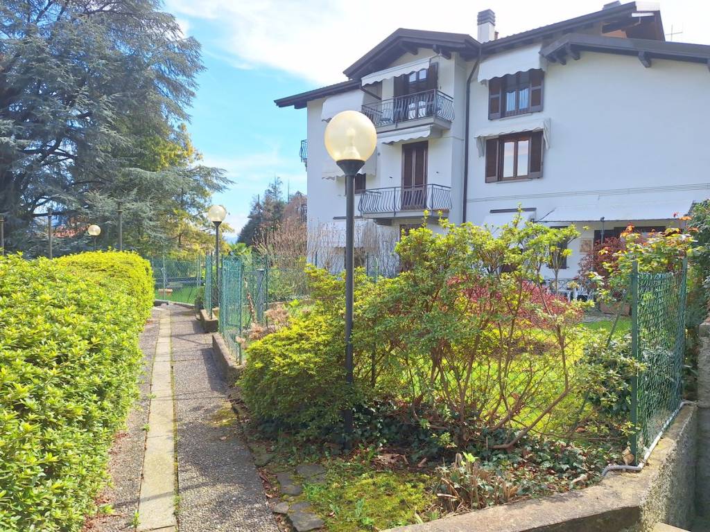 Appartamento a Baveno in Via Marino Ribolzi, 5 - Foto 4