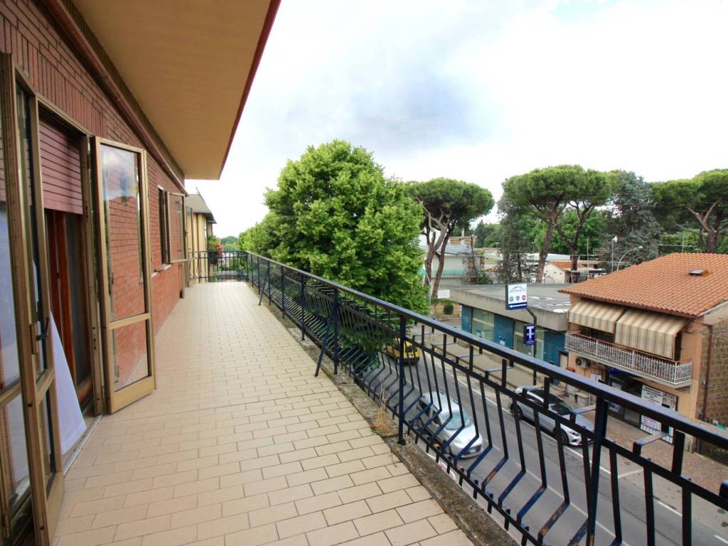 Appartamento a Vetralla in via cassia cura - Foto 3