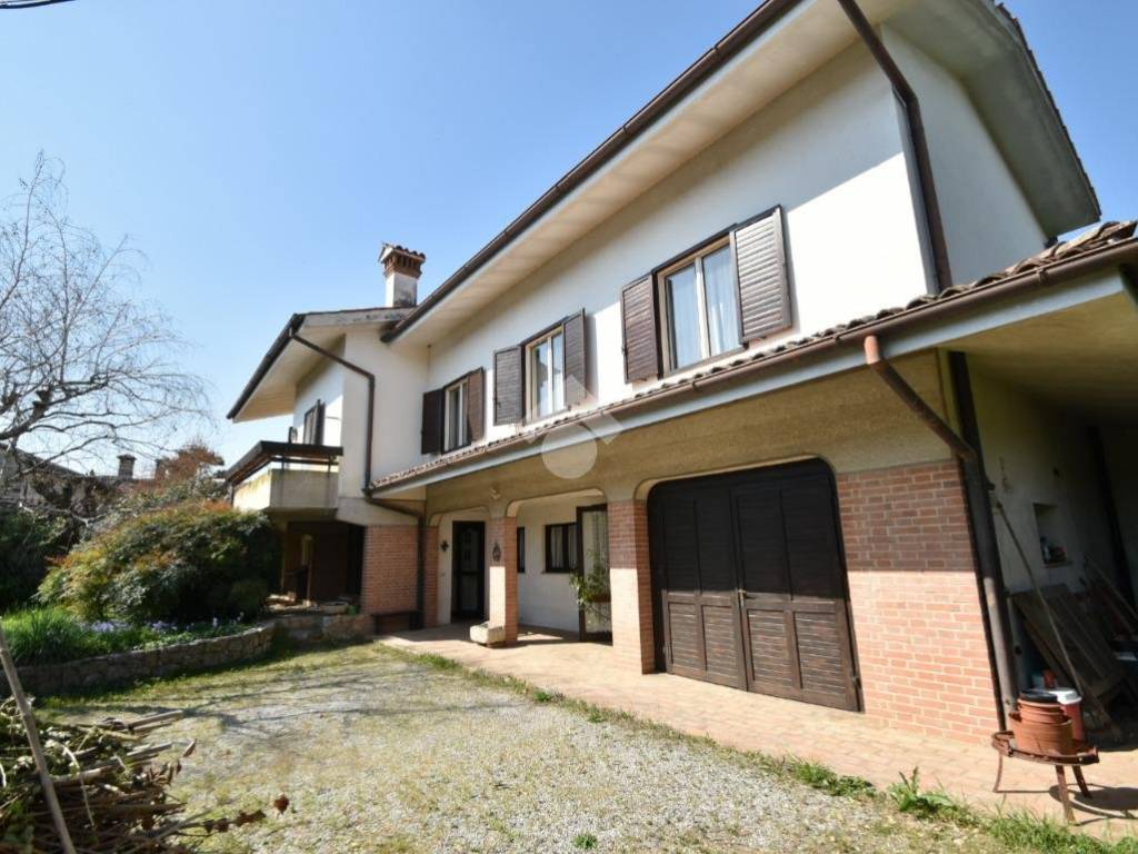 Casa indipendente a Romans d'isonzo in Via S. Martino, 9 - Foto 2