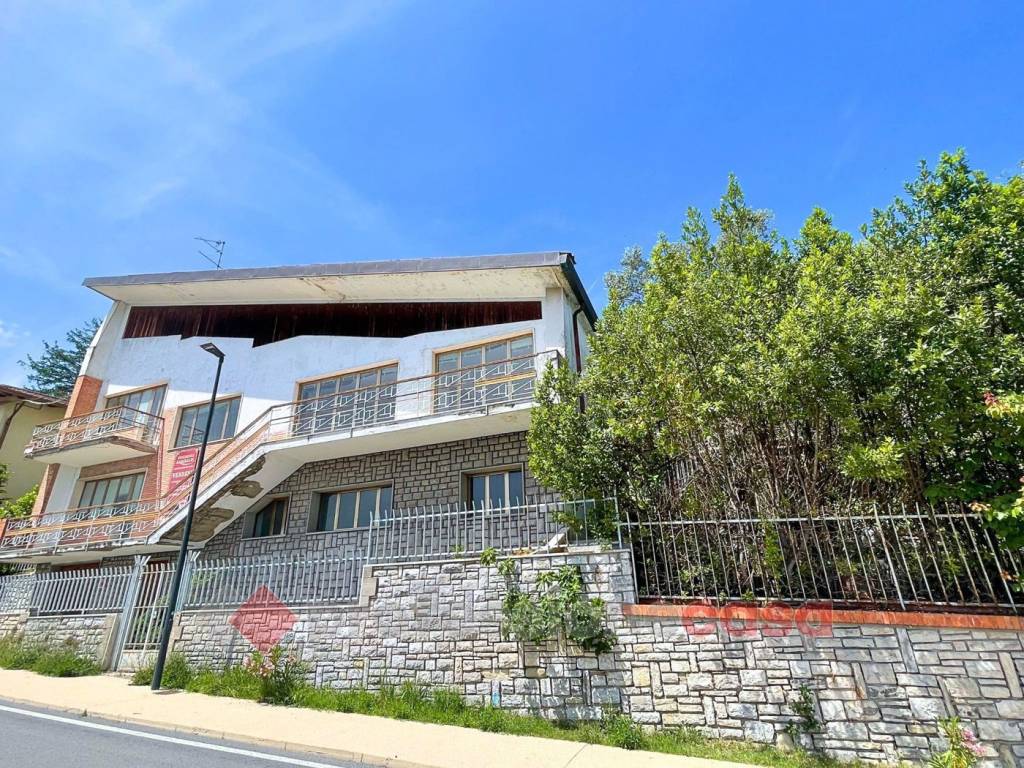 Villa a Castiglione del lago in Viale Giuseppe Garibaldi - Foto 2