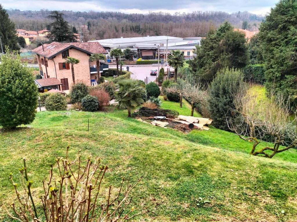 Villa a Sumirago in Via Arno - Foto 4