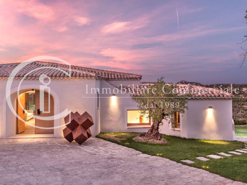 Villa a Arzachena in Via della Sughera - Foto 4