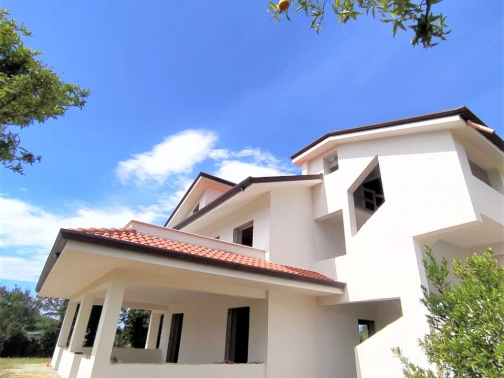 Villa a Minturno in Via Farnete - Foto 2