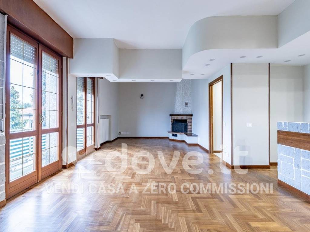 Appartamento a Venegono inferiore in Via G. Pascoli, 20 - Foto 3