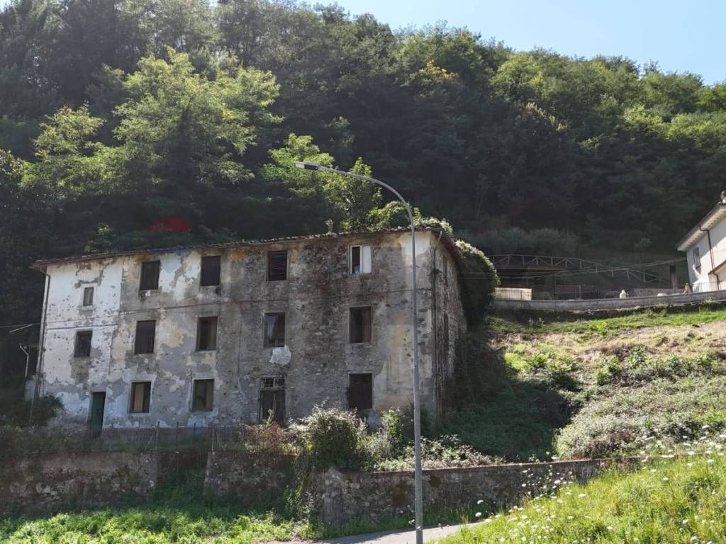 Casa indipendente a Bagni di lucca in TERRA ROSSA - Foto 3
