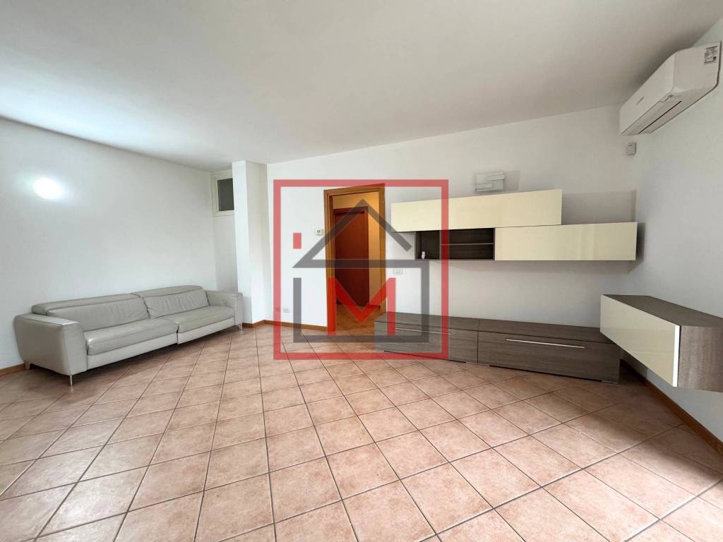 Appartamento a Lodi in Via Lazzaro Palazzo, 18 - Foto 5