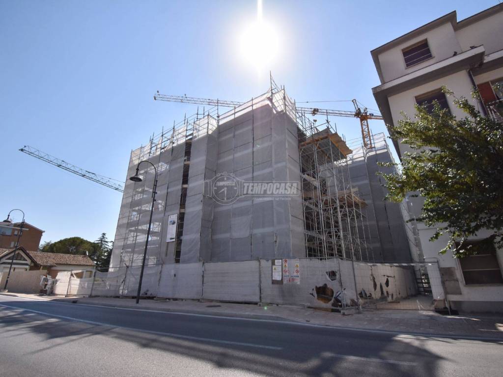 Appartamento a Tolentino in Viale Labastide Murat - Foto 4