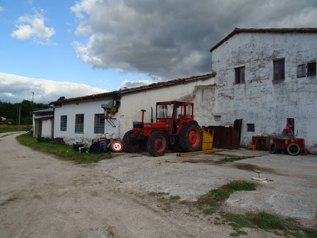 Rustico / casale a Fabriano in Via del Lazzaretto - Foto 4
