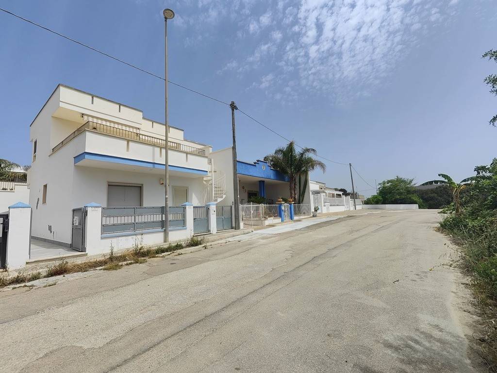 Villa a Ugento in via Corsica, - Foto 3