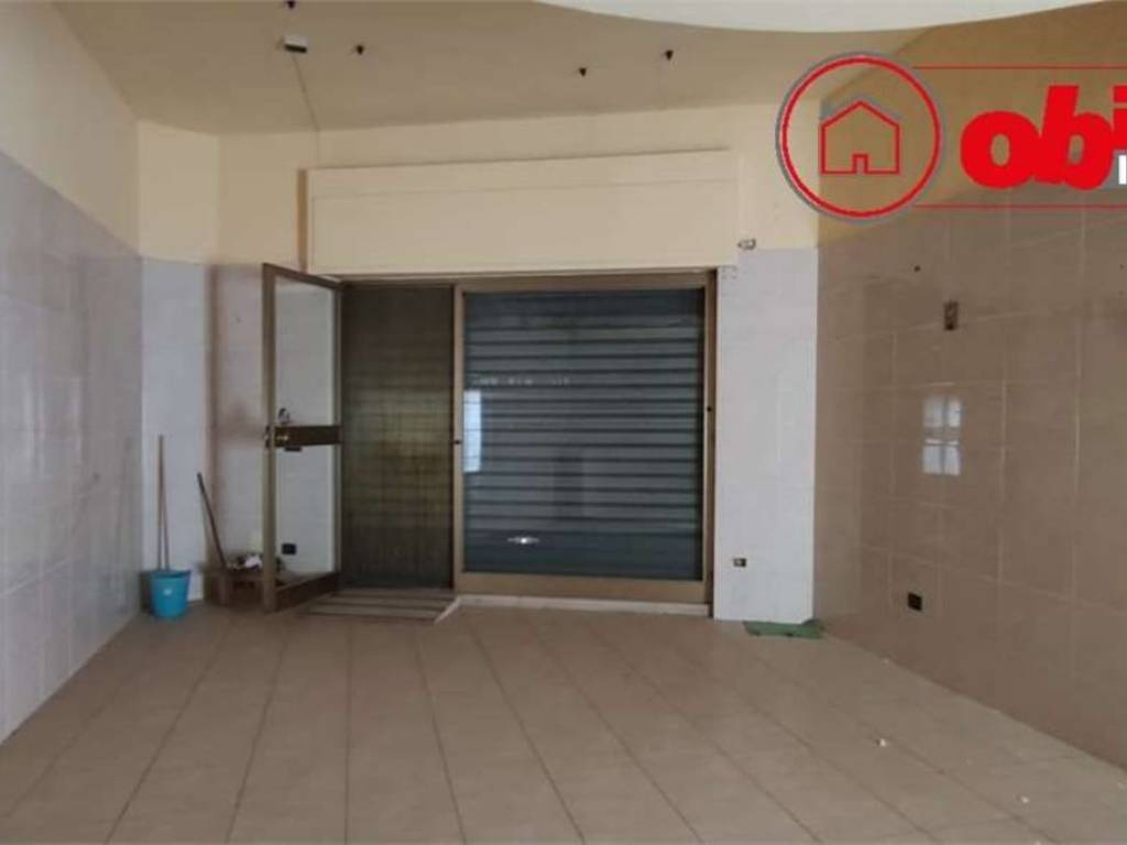 Immobile a Cerignola in Viale Sant'Antonio - Foto 2