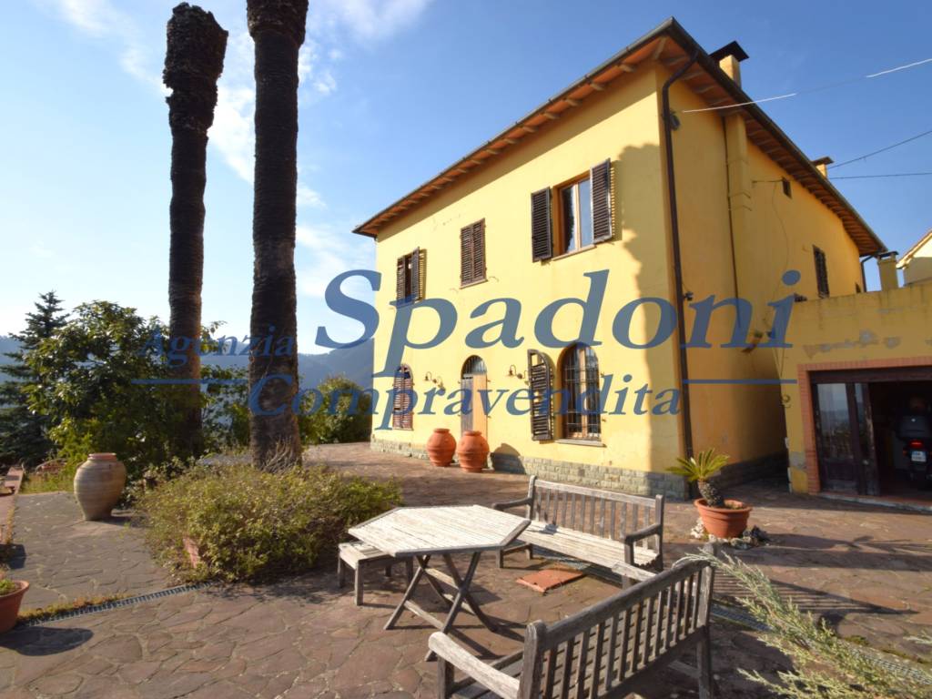 Villa a Pescia in Via dei Colli per Uzzano, 31 - Foto 4