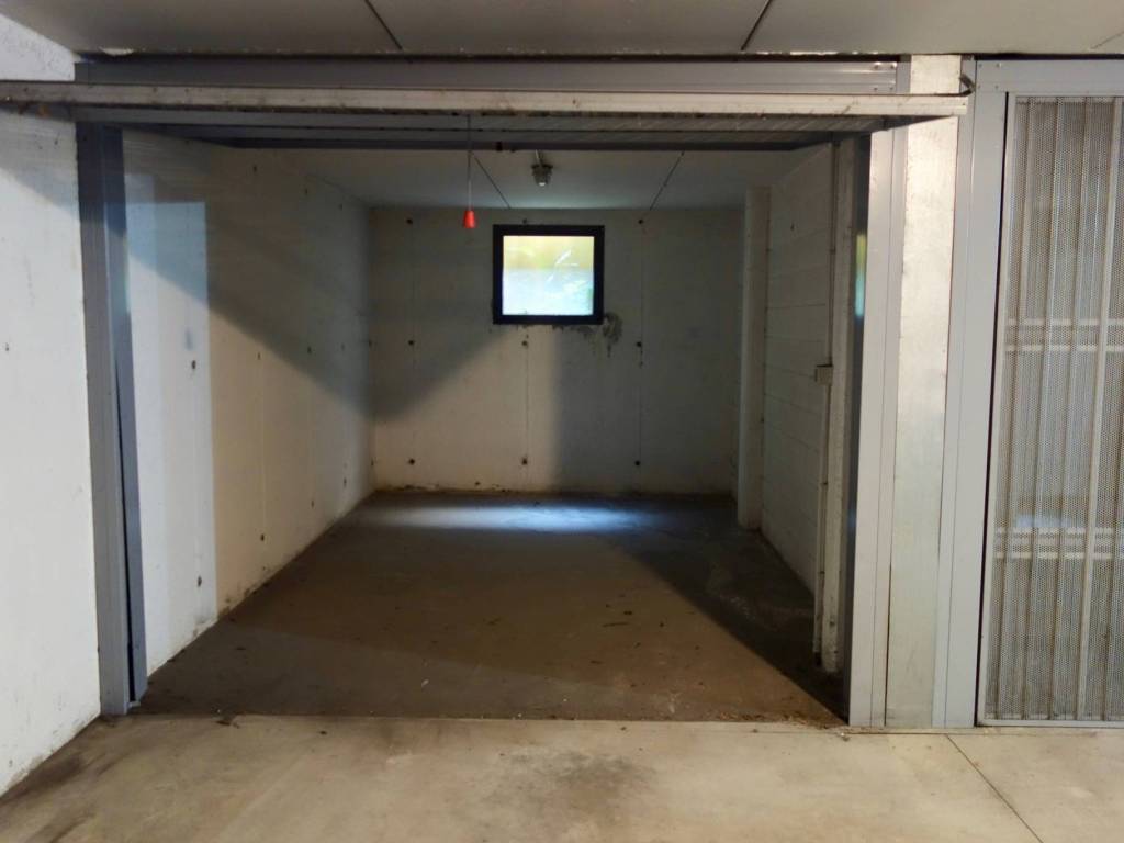Box / garage a Trento in Via Tullio Odorizzi - Foto 3