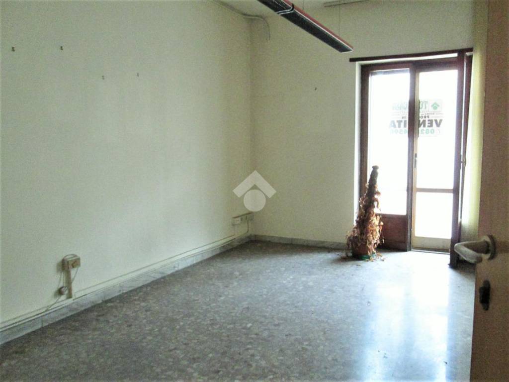 Appartamento a Avellino in VIA CARLO DEL BALZO, 109 - Foto 2