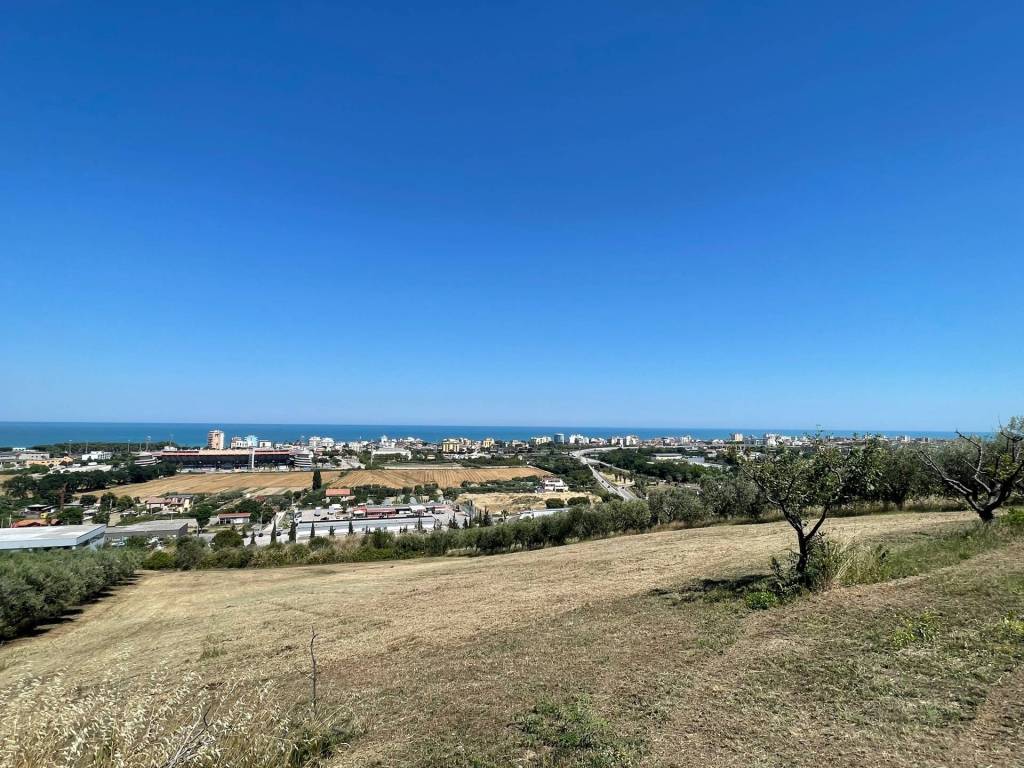 Terreno a San benedetto del tronto in via monte aquilino - Foto 2