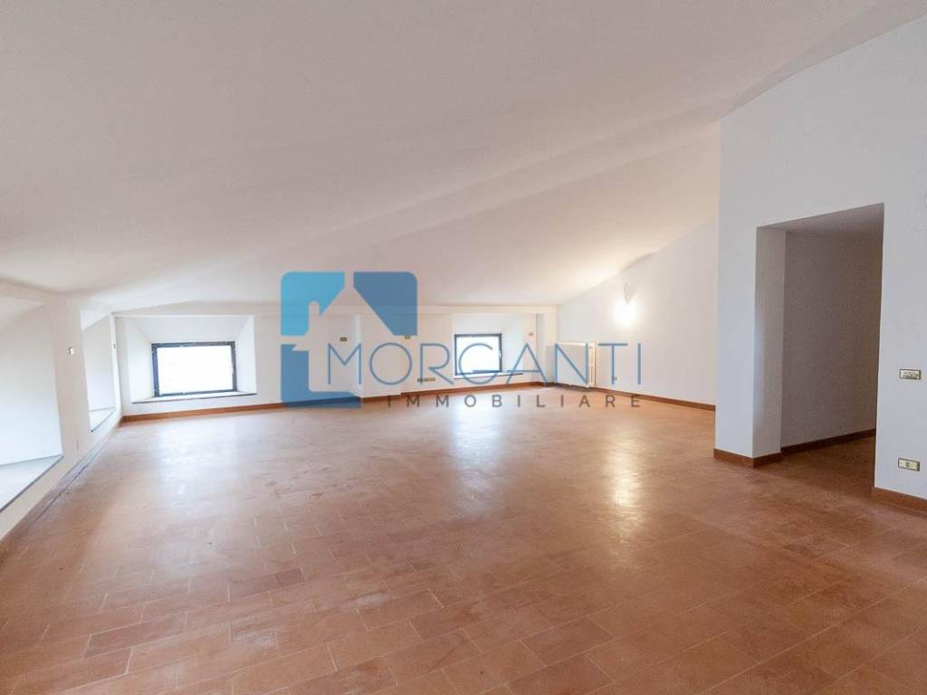 Appartamento a Pietrasanta in Piazza Duomo, - Foto 4