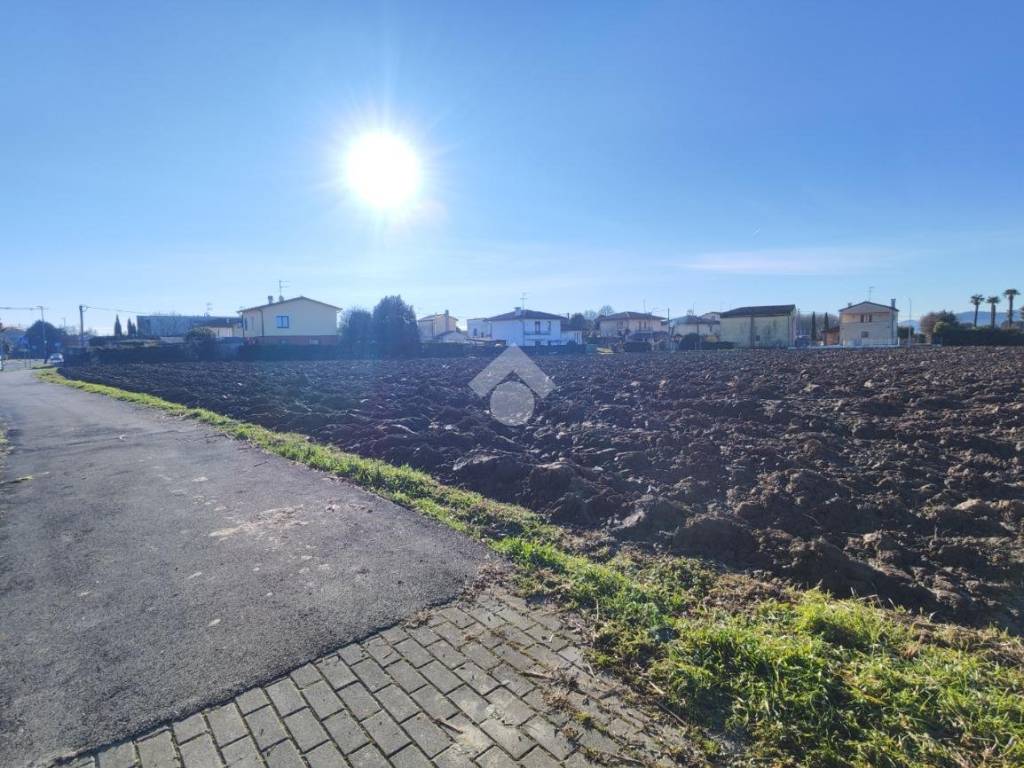 Terreno a Selvazzano dentro in Via Vivaldi - Foto 2