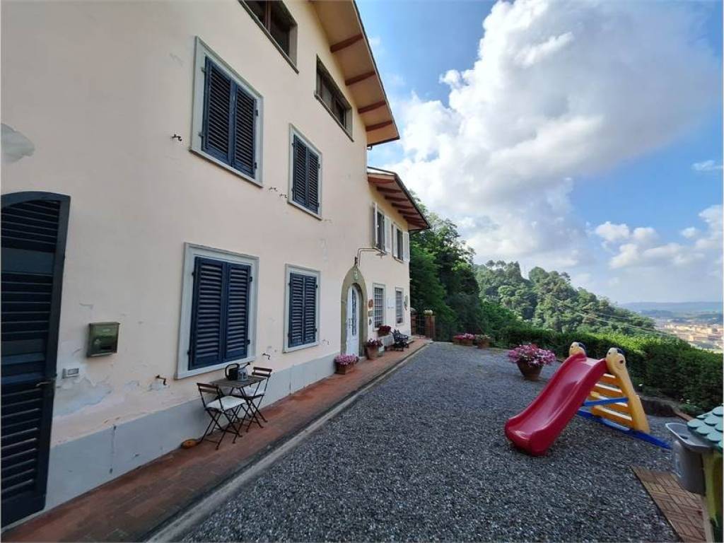 Casa indipendente a Pescia - Foto 2