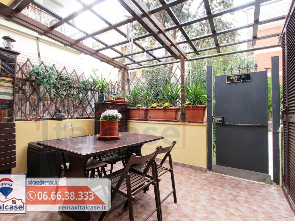 Appartamento a Roma in Via Suor Celestina Donati, 64 - Foto 2