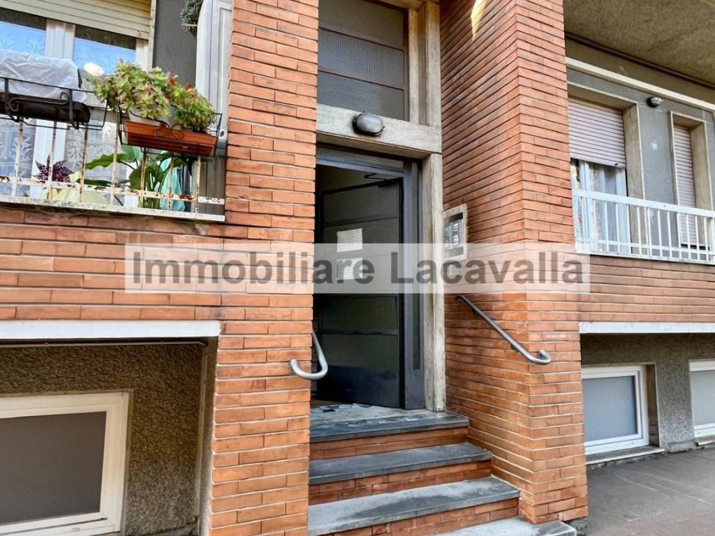 Appartamento a Varese in Viale dei Mille, 33 - Foto 2