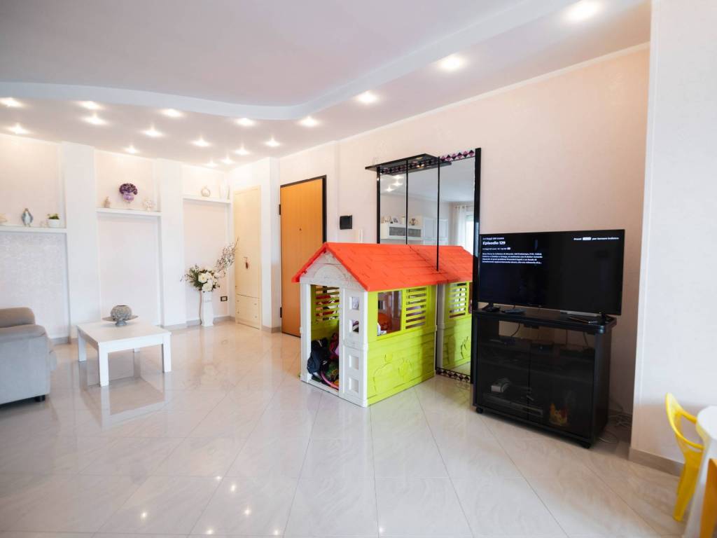 Appartamento a San michele salentino in Via Luigi Pirandello, 35 - Foto 4