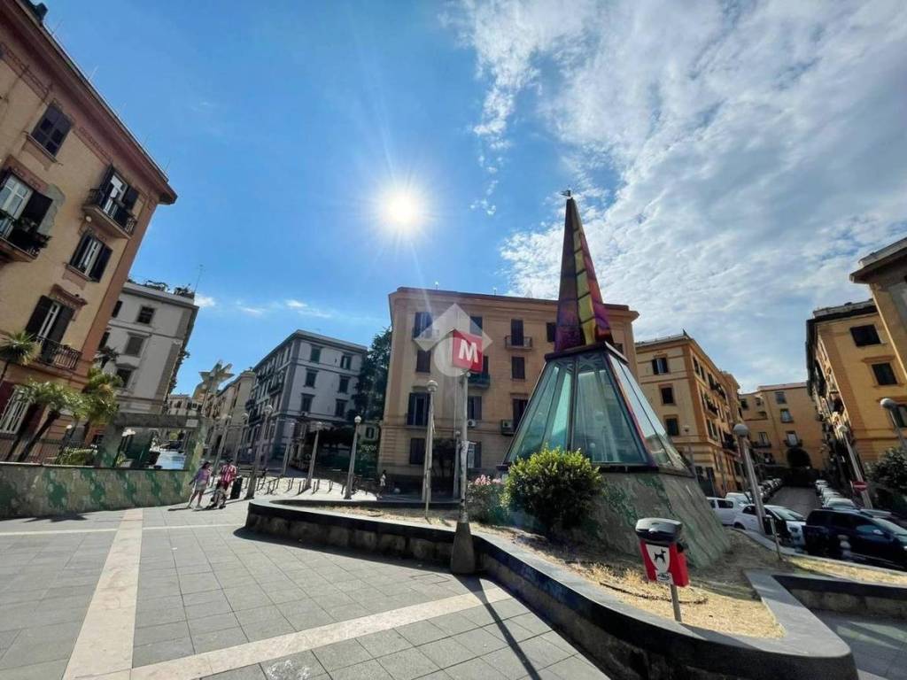 Appartamento a Napoli in Largo Corigliano - Foto 1