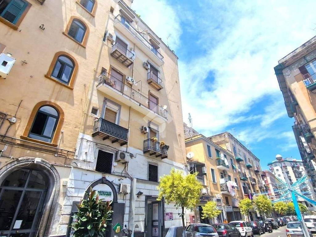 Appartamento a Napoli in Largo Corigliano - Foto 4
