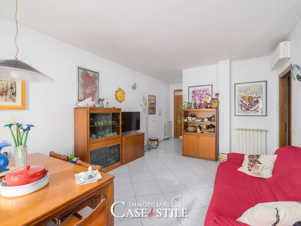 Appartamento a Sarzana in Via Canalburo - Foto 4