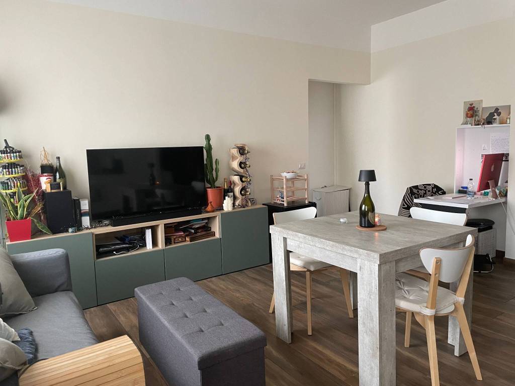 Appartamento a Arona in Via Ingegner Gian Giacomo Ponti, 15 - Foto 2