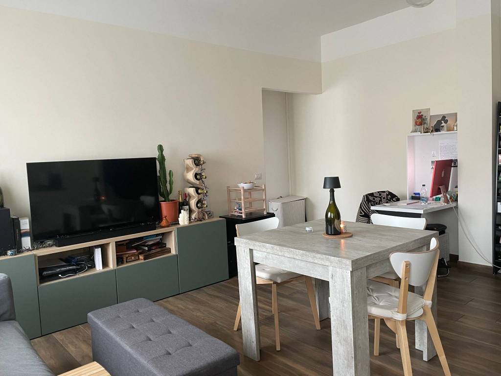 Appartamento a Arona in Via Ingegner Gian Giacomo Ponti, 15 - Foto 3