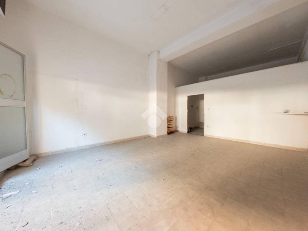 Box / garage a Manfredonia in Via Mezzanelle, 8 - Foto 4