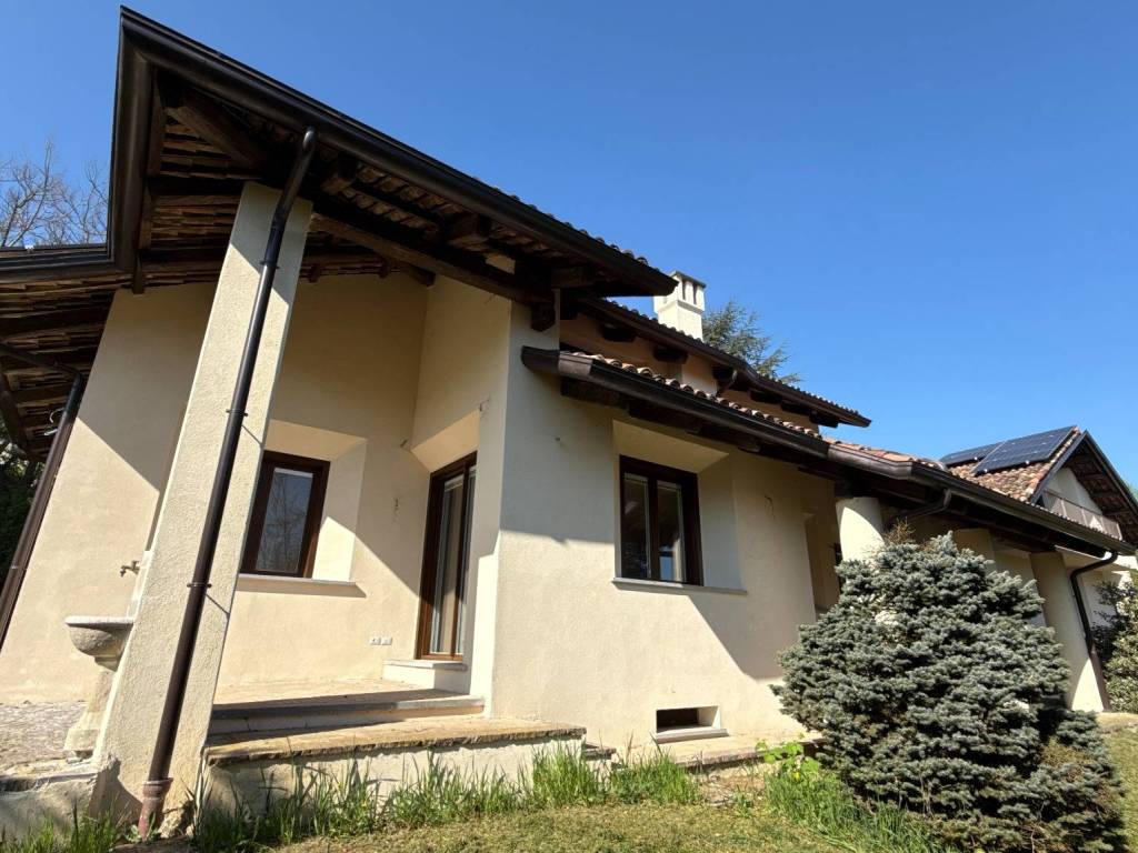 Villa a Castagnole delle lanze in Via Valle Tanaro - Foto 4