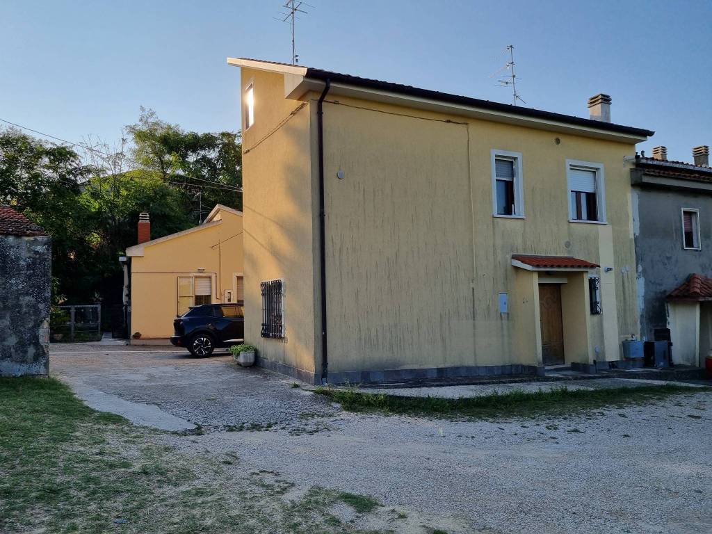 Casa indipendente a Pescara in Strada Valle Ferzetti - Foto 3