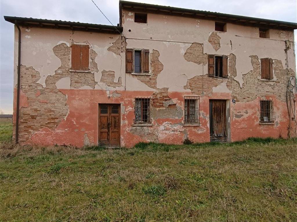 Villa a Bagnara di romagna in Via Pilastrino, 24 - Foto 3