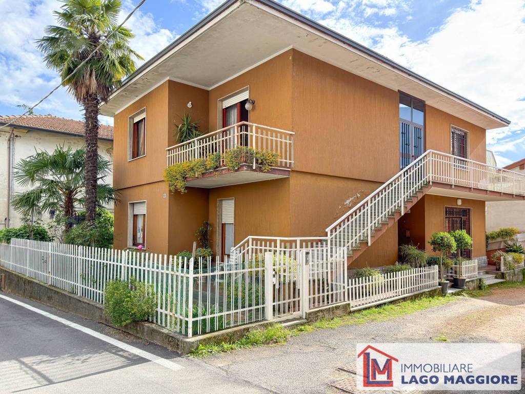 Villa a Cadrezzate con osmate in Via Castello - Foto 2
