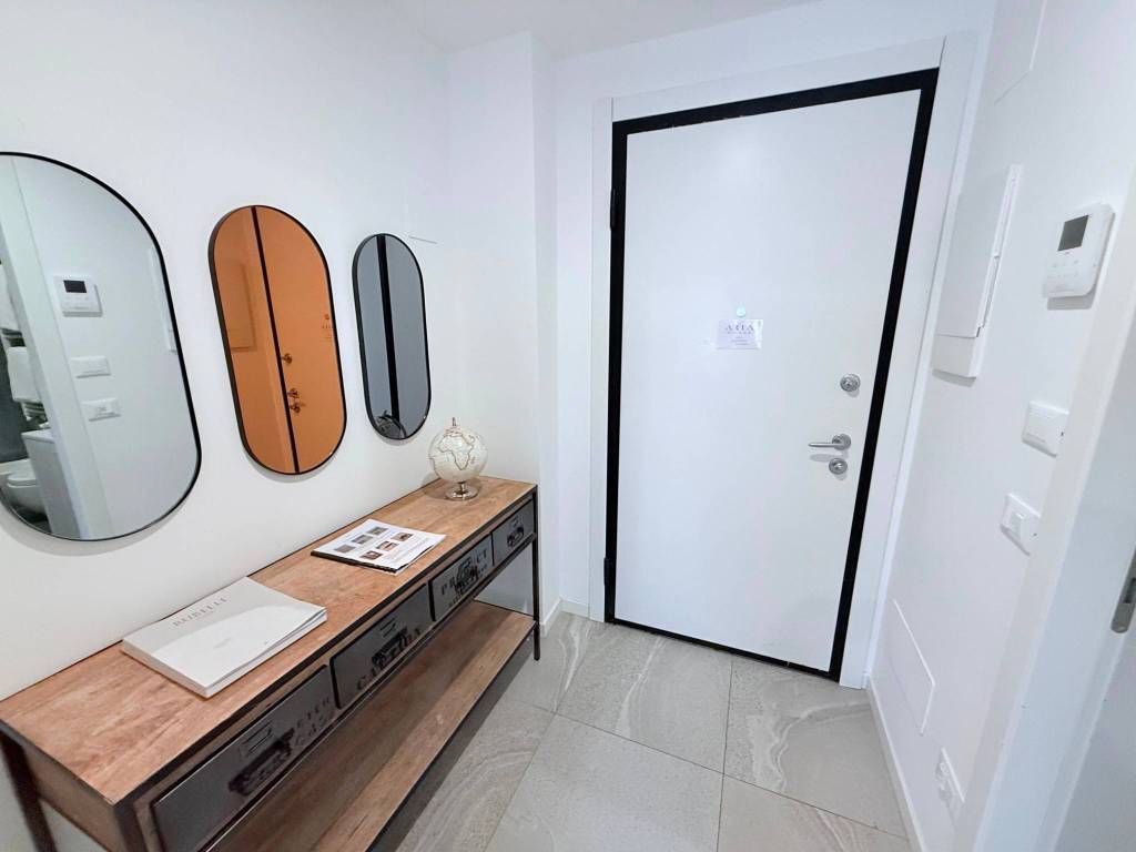 Appartamento a Milano in Via Rodolfo Farneti, 8 - Foto 2