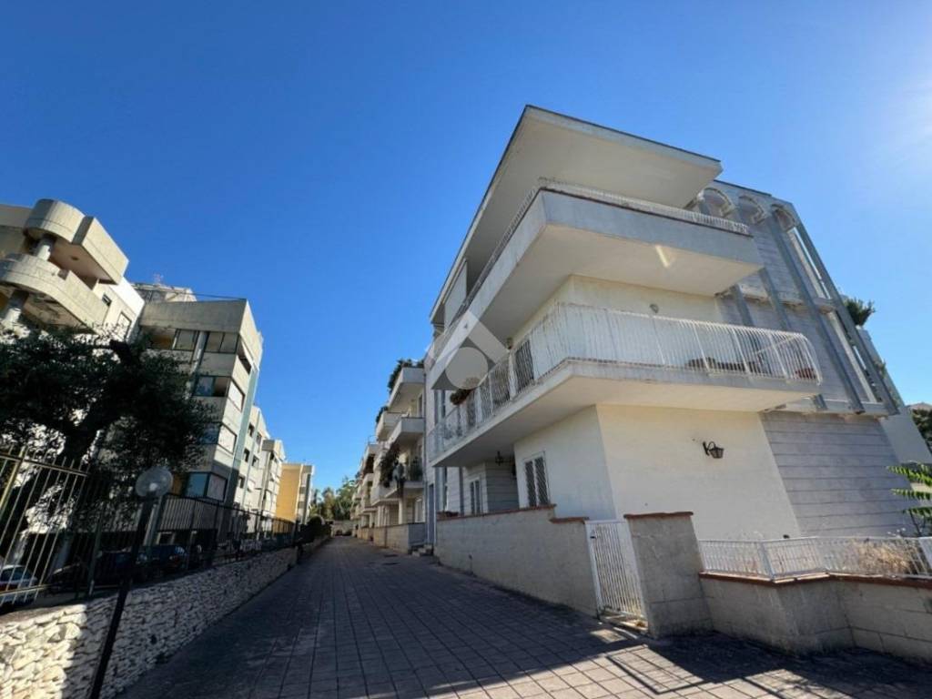 Appartamento a Bari in Via Nazionale di Palese, 10 - Foto 2