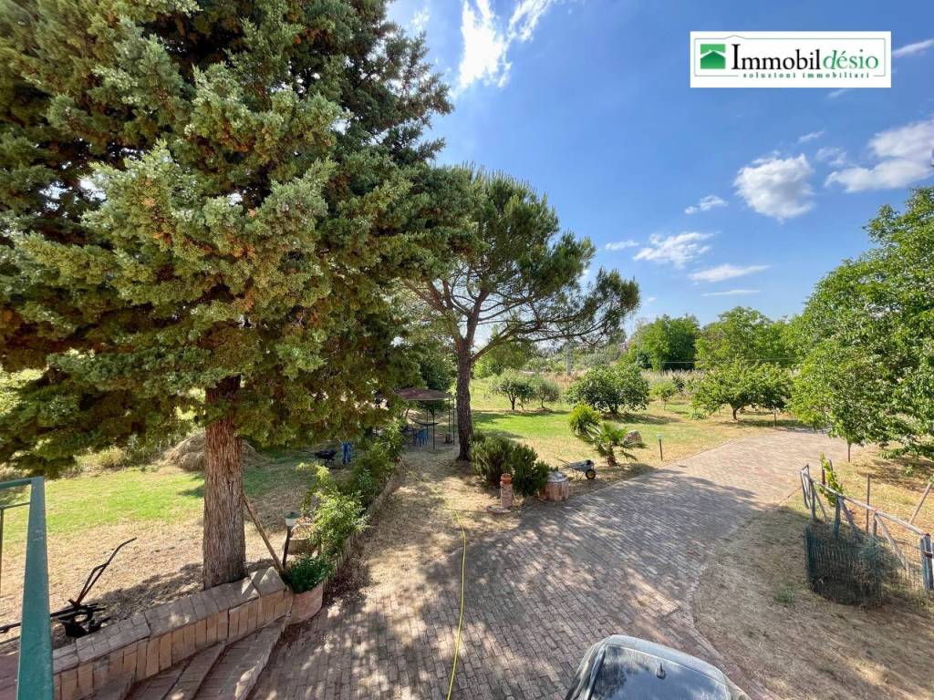 Villa a Picerno in Contrada Campo di Donei - Foto 2