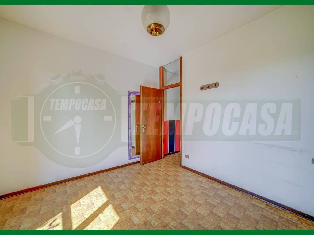 Appartamento a Gallarate in Via BRENNERO - Foto 5